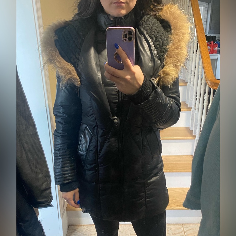 RUDSAK medium coat with real fur (not removable)